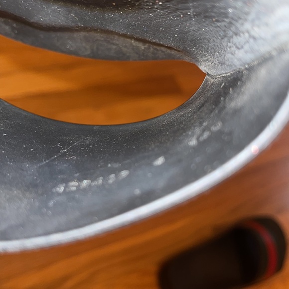 Gucci slides - Used but in good condition! Women size 8 - Picture 4 of 5